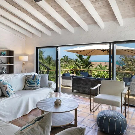 Spectacular Ocean View Villa with Pool 7-Min Walk to the Beach