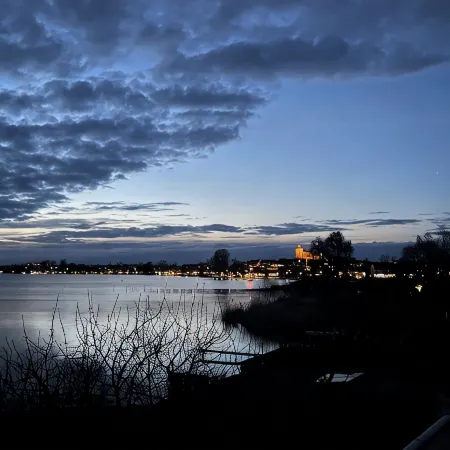 Dreamlike apartment house on the lakeshore port side Отели в г. Варен