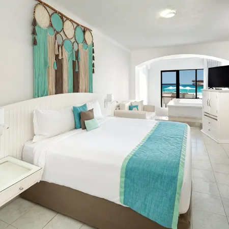Cyan Cancun Resort & Spa