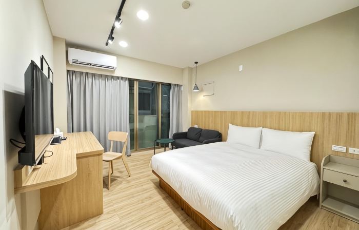 Yoshi Hotel