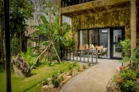 Koh Rong Hill Beach Resort Hotels in Koh Rong