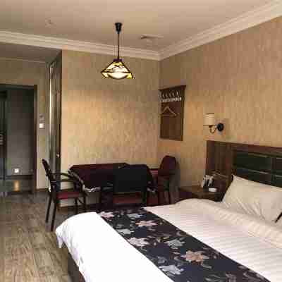 Dongfeng Hakka Hotel Rooms