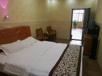 Caiyun Hotel - Homestays