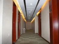 Home Inn Huayi (Linyi Lanling Yucai Road) Hotel di Lanling