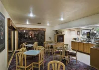 SureStay by Best Western Miles City - breakfast