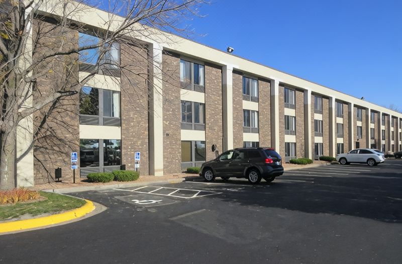 Holiday Inn Express & Suites Eden Prairie - Minneapolis by IHG