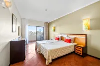 Hotel Apartamento Paraiso de Albufeira - ห้องครัว