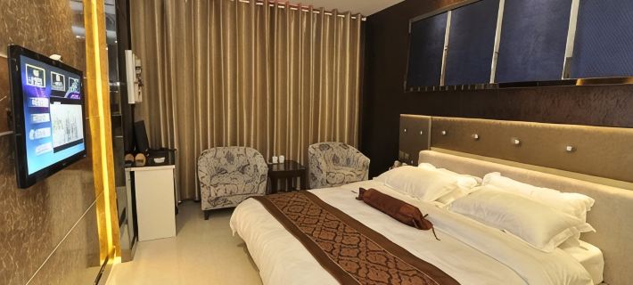 Longyou Haoting Pinshang Hotel Các khách sạn ở Long Du