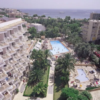 Globales Palmanova Palace Hotels near Punta Negra Beach