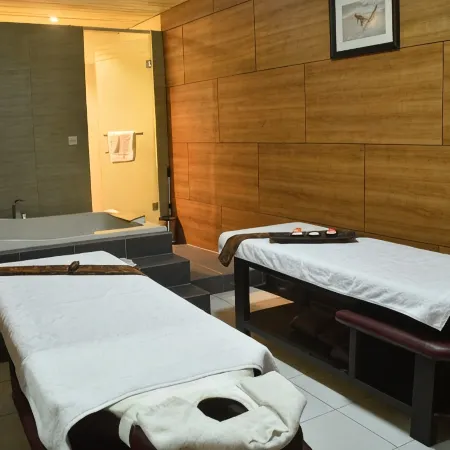 Kutabex Beachfront Hotel