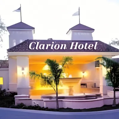 Park Plaza Hotel Orlando - Winter Park Hotels near Alfond Swimming Pool