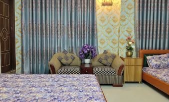 Amar Bari Guest House