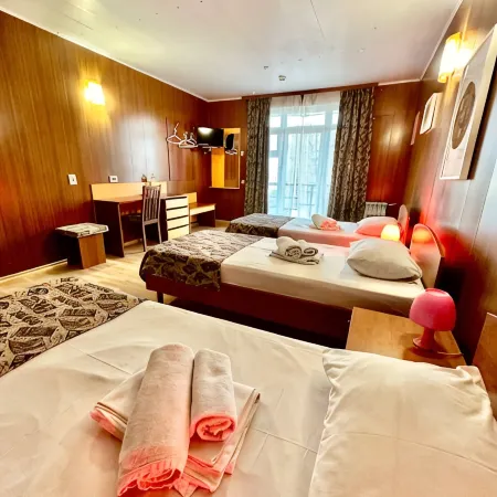 Evraziya Park Mini-Hotel Отели в г. Батайск