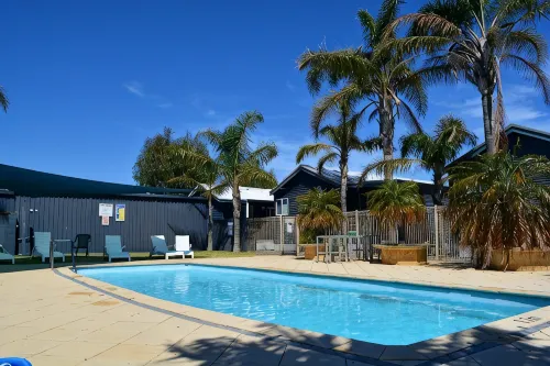 The luxury guest house Busselton - Pools
