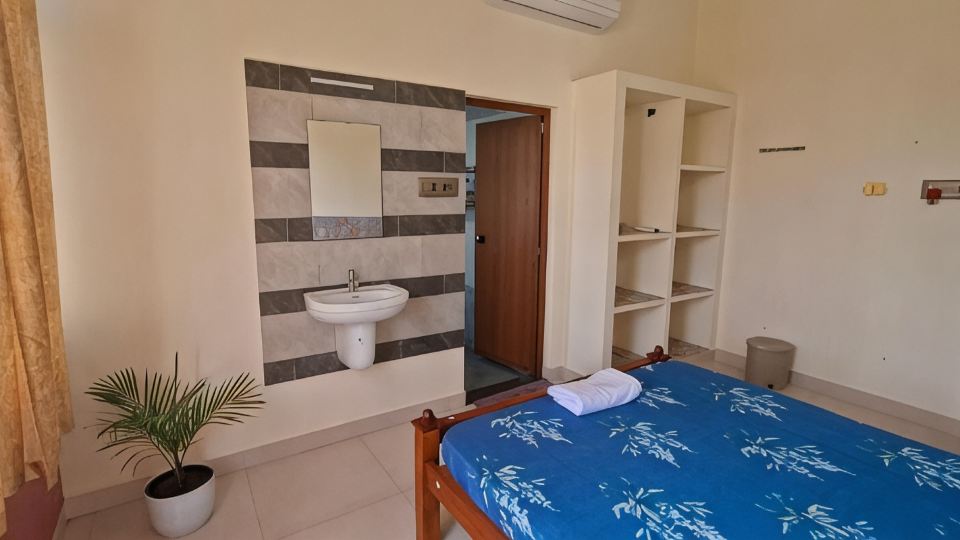 The Sparrow - Backpackers Hostel