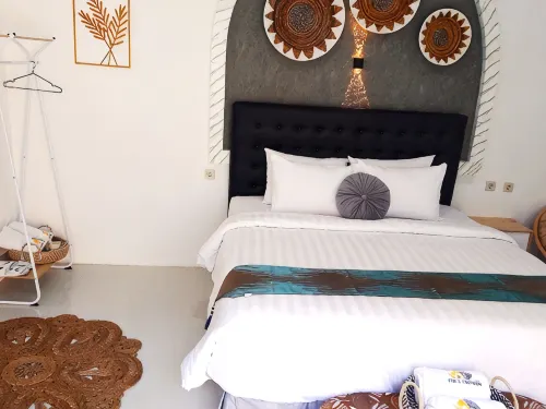 Villa Bale Tentrem Pamungkas