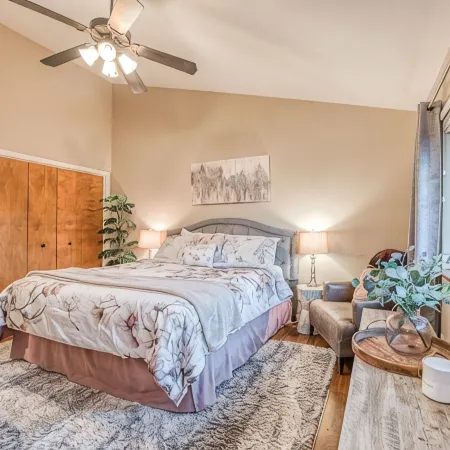 ♥︎Hot tub♥︎ Eastwood Escape - Yosemite Retreat