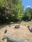 Mini Cabin Paradise -15 individual cabins with Access to Private Lake