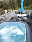 Charming Cabin with AC, Heating, Hot Tub, at Painted Buffalo Resorts