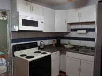 Charming 2-bedroom cottage in enjoyable Pinellas Park with AC, WiFi, and more