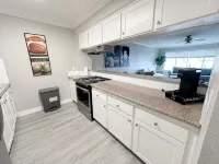 Charming 2-bedroom condo in pleasant Torrance with Pool - 3-Star