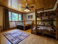 Luxury Family Cabin in a forest with a private pond - 4 stjerner