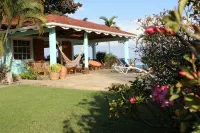 Baywatch - seaside villa, modern, spectacular location & garden, pool, cook - Villas