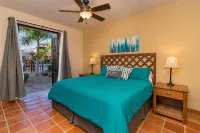 Loreto Bay Poolside Living, Steps from the Beach and Restaurants