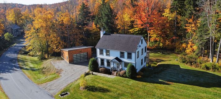 Stunning Single Family 4 BR 4 Bath Home in Kingswood Hotels in Dover