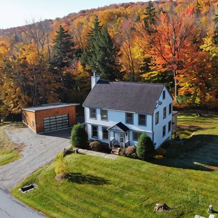 Stunning Single Family 4 BR 4 Bath Home in Kingswood