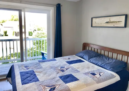 Point Judith Contemporary—Walk to Roger Wheeler Beach - 2-Star