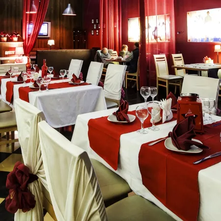 North Crown Hotels in Vyborg