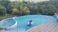 Eden Crest Villa- Peaceful and Comfortable Vacation - Wifi