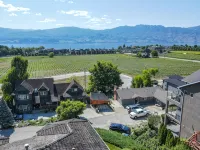 Wine Trail Full Suite with Private Entrance, Patio and Views! - Wifi
