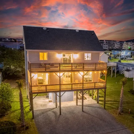 Close to Beach Access~OceanViews~Hot Tub~Pet Friendly!