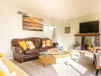 Misha’s HunnHaven Hotele w: Sutter County