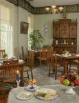 Riverwalk/ King William Gem with Pool - สระว่ายน้ำส่วนตัว