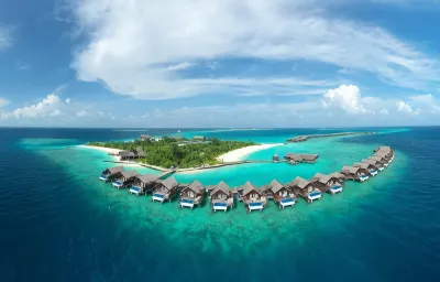 Grand Park Kodhipparu Maldives Hotel di 