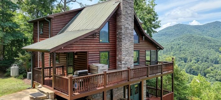 Secluded Mountain-Top Cabin with Stunning Sunset Views, Hot Tub and Fireplace Hotels in Towns County