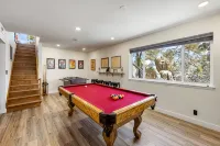 Mid Century Modern Home in the Boulders. Amazing Views. 1 Mile from Downtown.