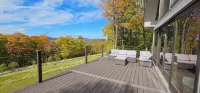Breathtaking Mountain Views and Sunsets, Fully Renovated, Luxury VT Retreat,