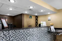 Comfort Inn - 2-Star