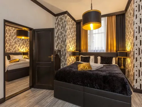 Golden Prague Rooms