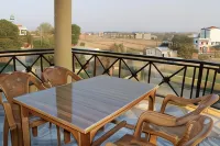 Hotel National Park Sauraha- Homely Stay and Peaceful Location with Jungle Safari Arrangements - Mountain view