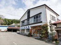 Suzukiya Ryokan - Homestays