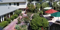 The Woods Hotel - Gay Lgbtq Cabins - Homestays