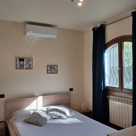 Imperia House with Private Pool Hotels in Imperia