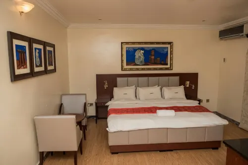 Capital Inn Plus
