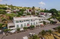 Hotel Ossidiana Stromboli Center