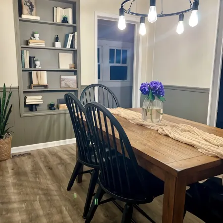 Quaint, PET-FRIENDLY cottage in downtown Bremen-games for the fam/full kitchen